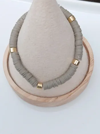 Bracelet perles Heishi – Tendance bohème coloré été