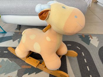 Girafe à bascule