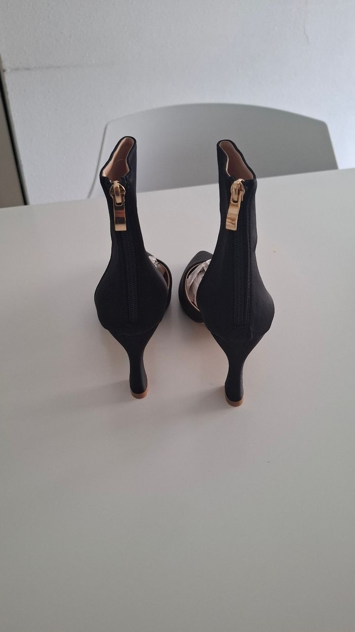 Escarpins - photo numéro 2