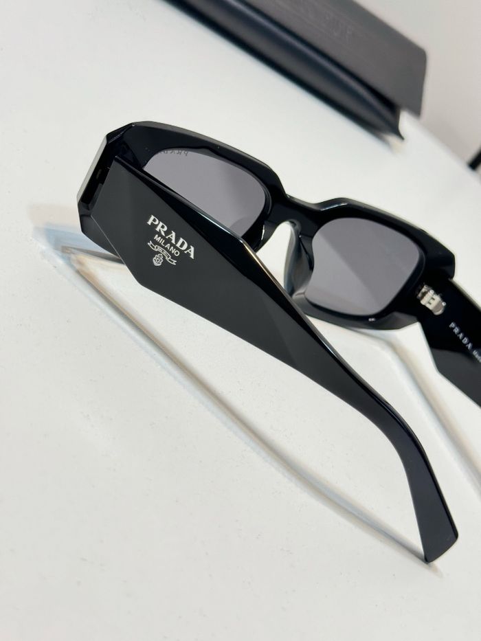 🕶Lunettes de soleil Prada 🕶 - photo numéro 8