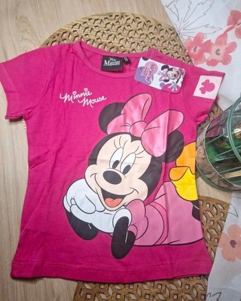 👕 T-shirt fille Disney Minnie Mouse – 5 ans (110 cm)
