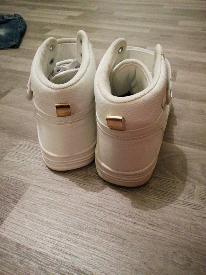 Chaussures basket 38 gémo portée 2 fois - photo numéro 3