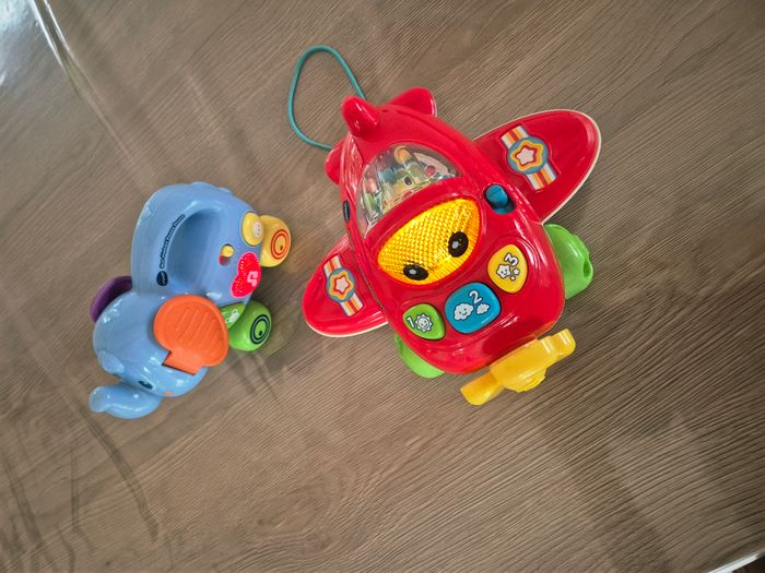 🎶 Lot de Jouets Électroniques – Avion Musical + Éléphant Interactif 🧸 - photo numéro 6