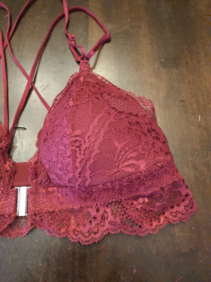 Soutiens-gorge bordeaux Hunkemöller fr M - photo numéro 13