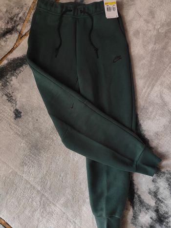 Pantalon Nike taille s neuf
