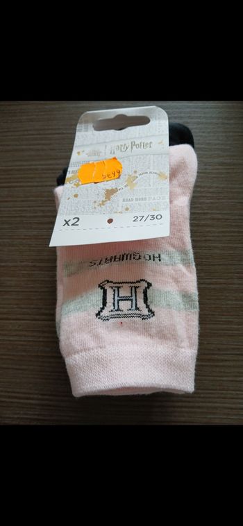 Lot de deux paires de chaussettes harry Potter 27/30