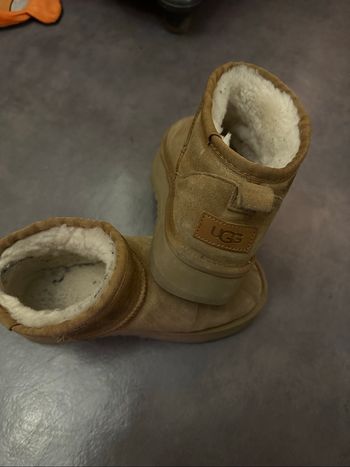 Ugg plateau