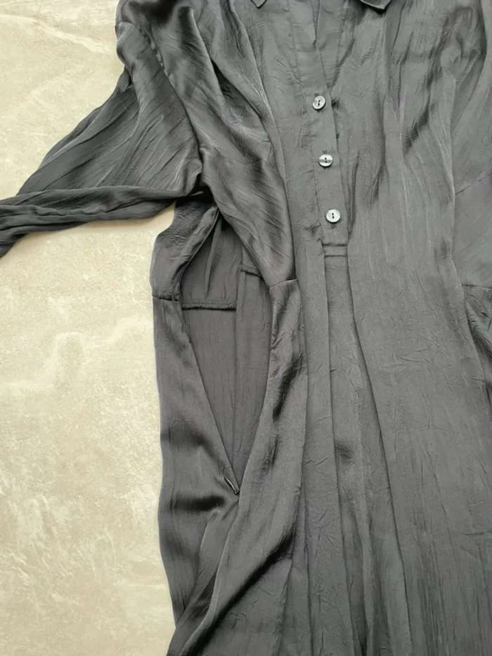 Robe satinée - photo numéro 8