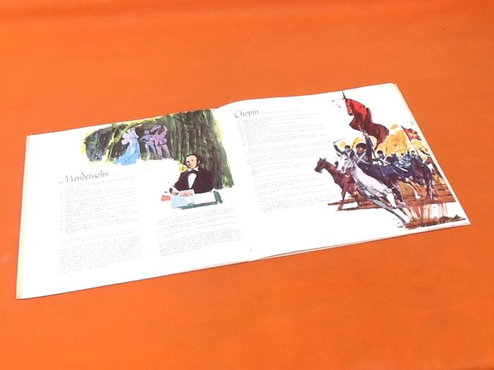 Un Livre-Disque Disneyland Vinyle 33 tours Walt Disney - photo numéro 4