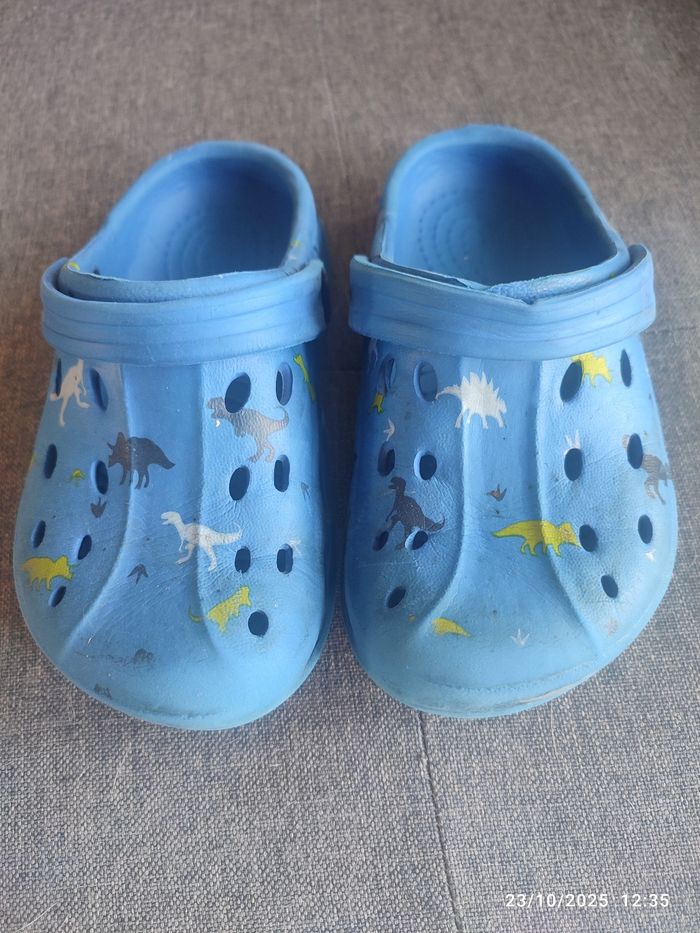 Crocs