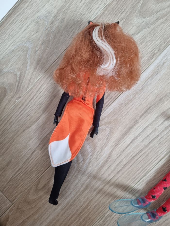 2 poupées miraculous - photo numéro 5