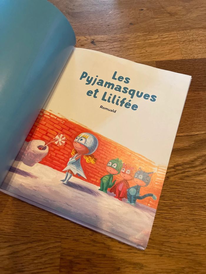 Livre 3 histoires de fées - photo numéro 8