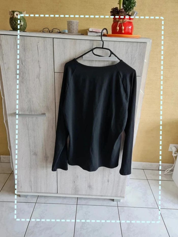 Long Tee-shirt semi epais - photo numéro 3