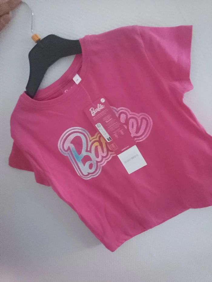 T shirt barbie neuf - photo numéro 4