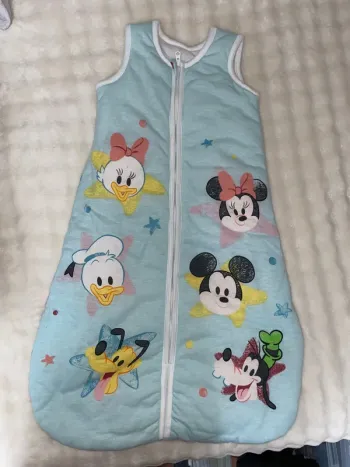 Gigoteuse Disney neuve