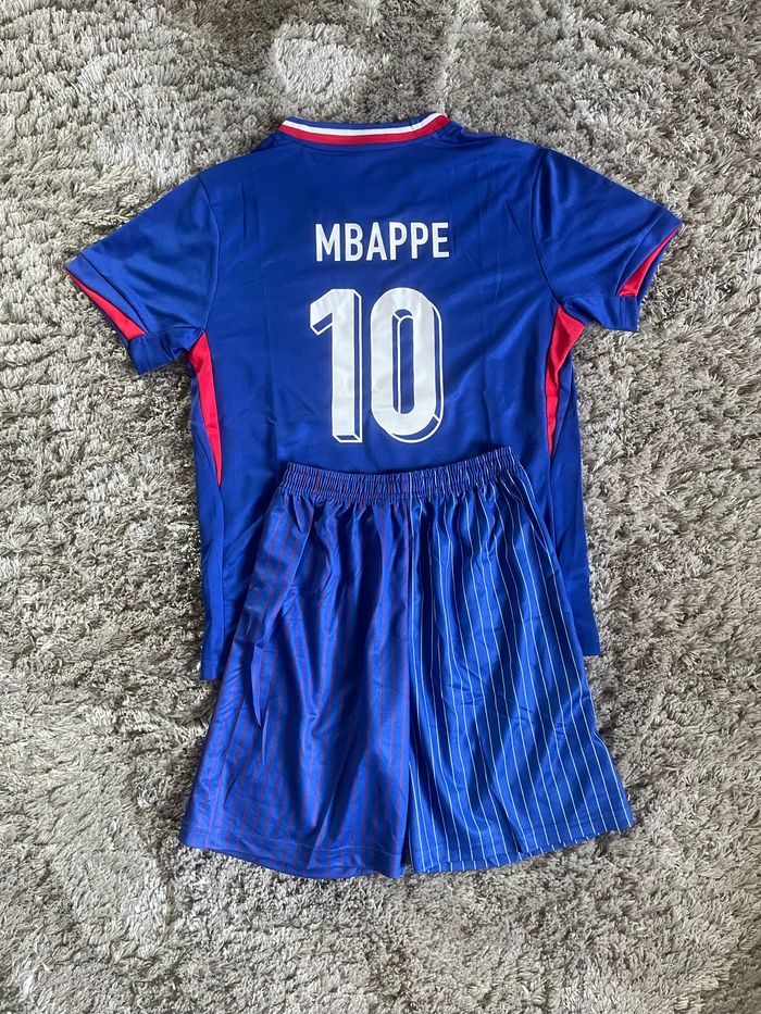 Ensemble maillot short France Mbappé 10 - photo numéro 2