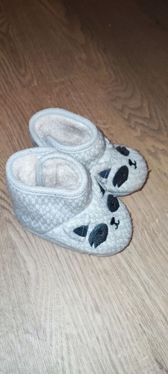 Lot de 8 chaussures en très bon état taille 20-23 - photo numéro 2