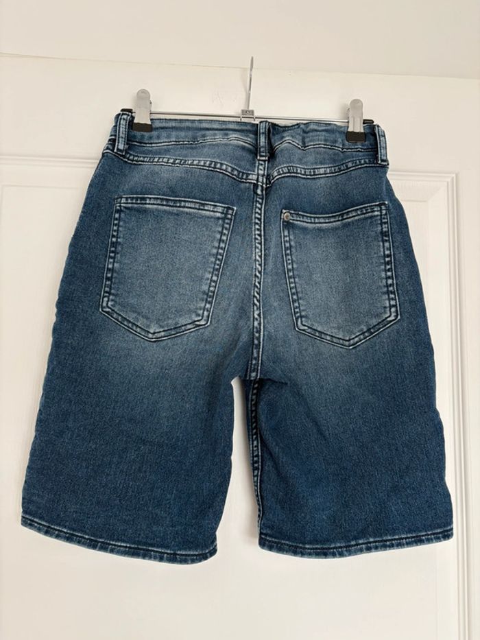 Lot 2 shorts garçon 12 ans très bon état C&A💙 - photo numéro 4