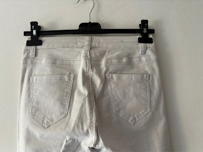 👖 Jolie jeans skinny blanc shiny design Taille S👖 - photo numéro 5
