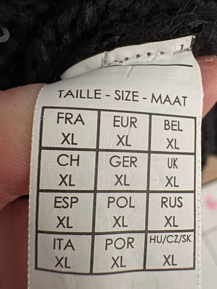 Pull sans manches femme taille 42 noir - photo numéro 2