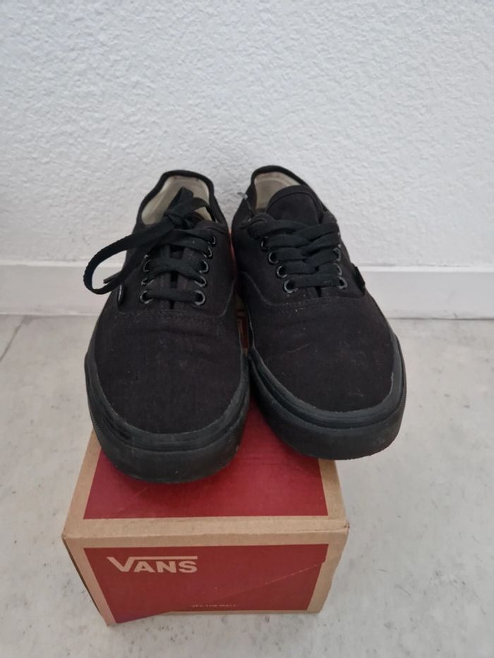 Chaussure vans noir comme neuf - photo numéro 2