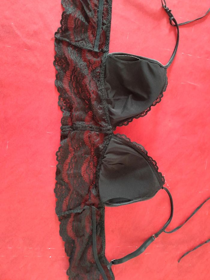 Haut dentelle primark - photo numéro 3