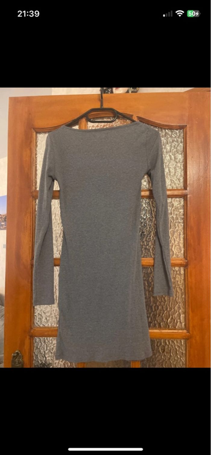 Robe grise - photo numéro 3