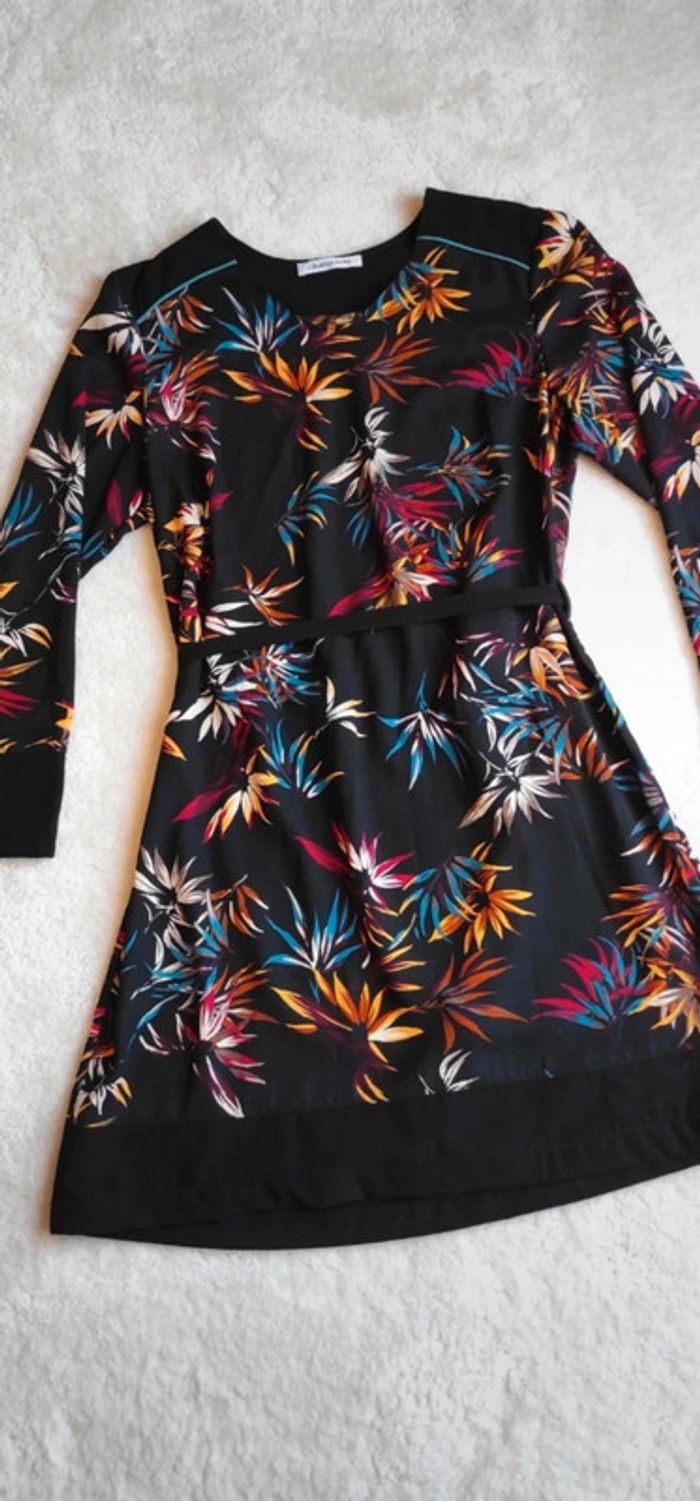 Robe légère et fluide Christine Laure T3 noir motif feuillage coloré - photo numéro 6