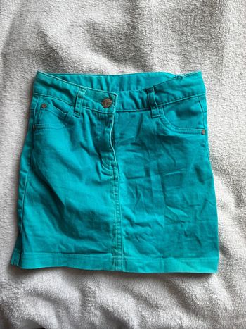 Jupe 8 ans sans marque