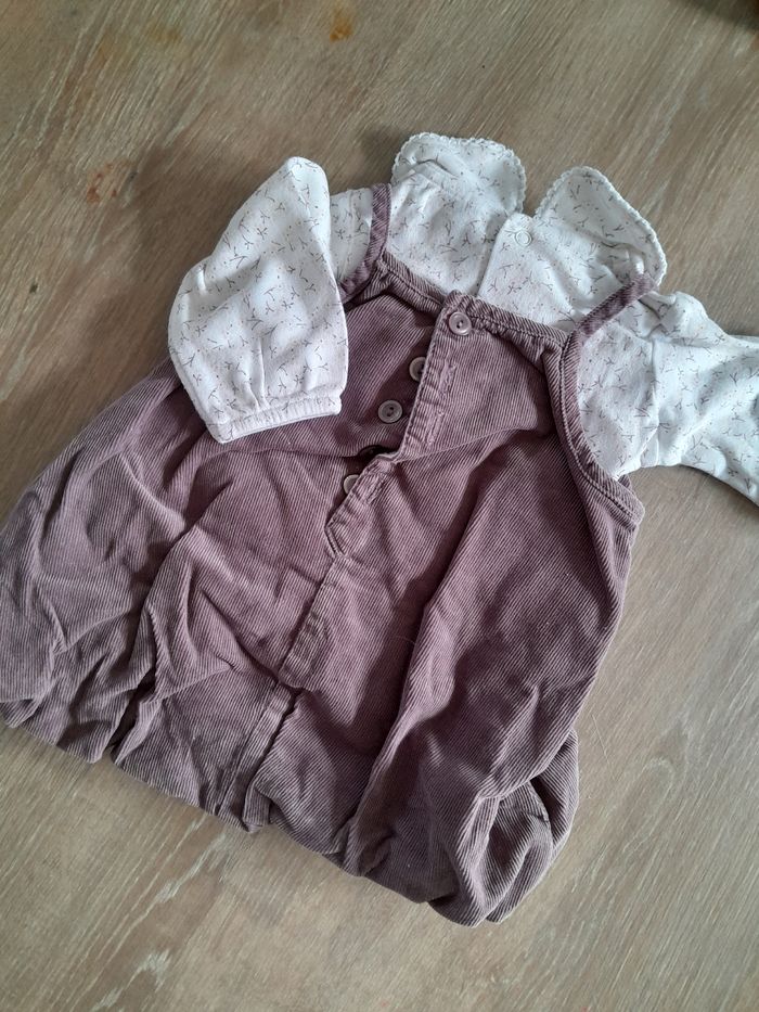 Ensemble taille 1 mois - photo numéro 2