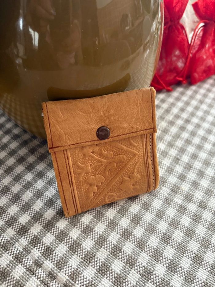 Porte monnaie 100% cuir - à motif - fabrication artisanale