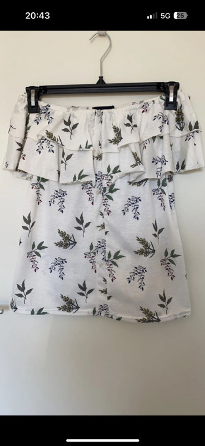 Haut débardeur épaule dénudé blanc à fleur T38 - photo numéro 2