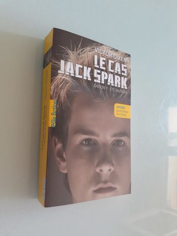 Le cas Jack Spark saison 1 " Été mutant "