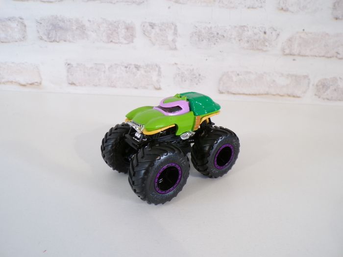 Monster trucks - Hotwheels - Hot Wheels - Tortue Ninja - Donatello (J21)