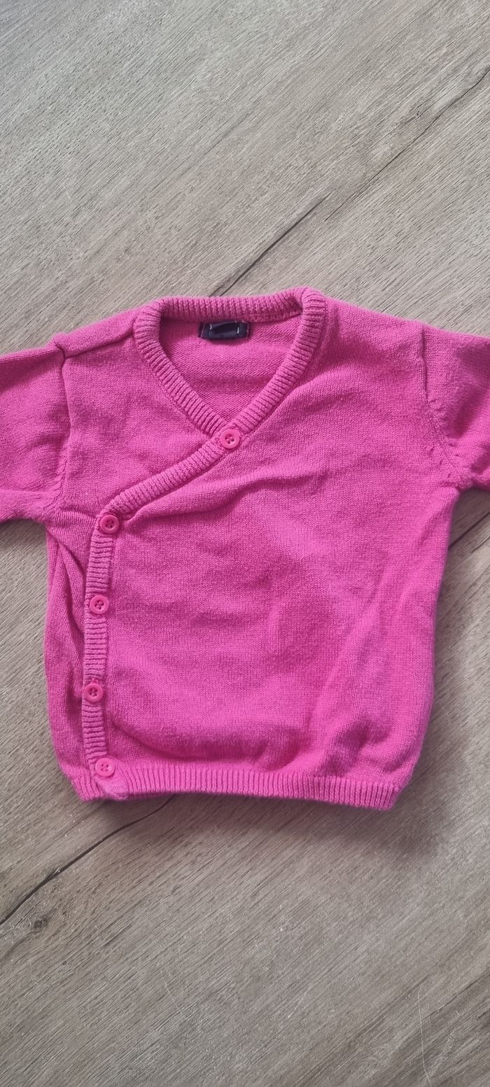 Gilet croisé 3 mois - photo numéro 2