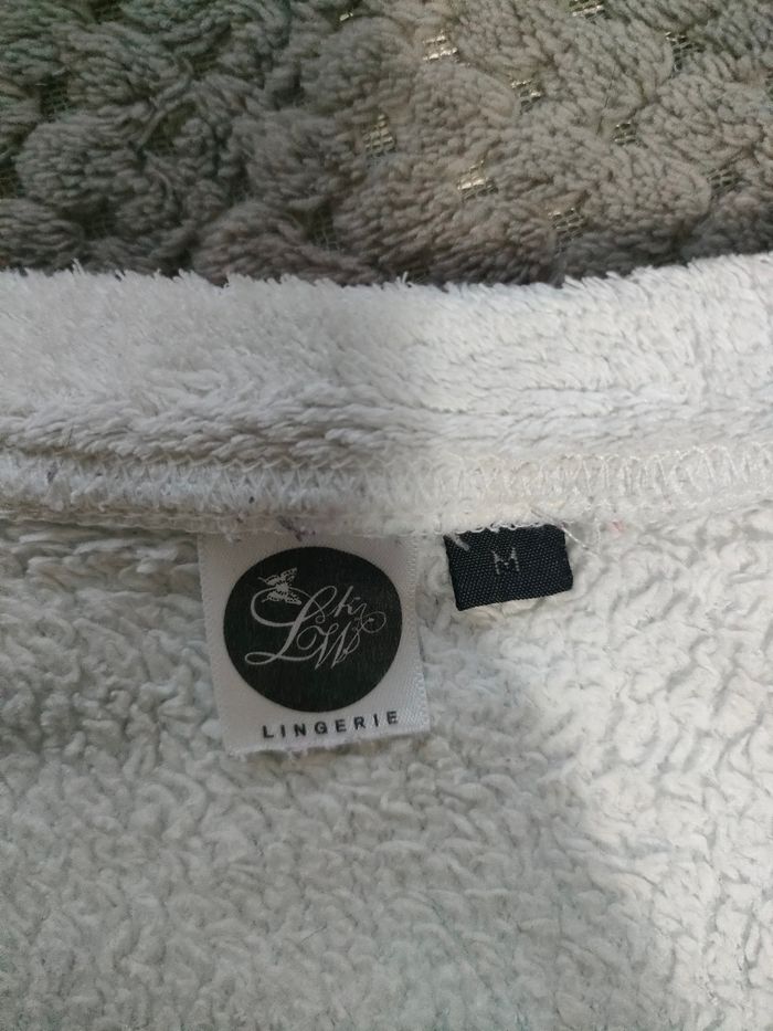 Pyjama femme taille M en très bon état - photo numéro 3