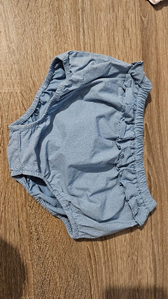 Culottes 3 mois - photo numéro 2