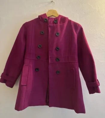 Très beau manteau rose fushia t 10 ans