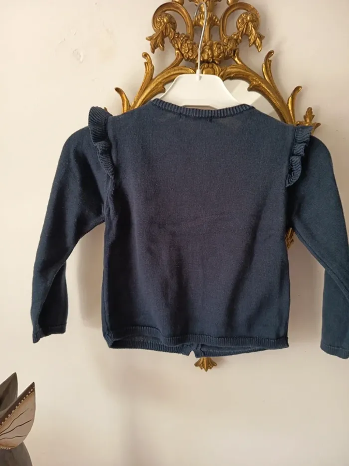 Gilet maille fine , volant épaule - photo numéro 3