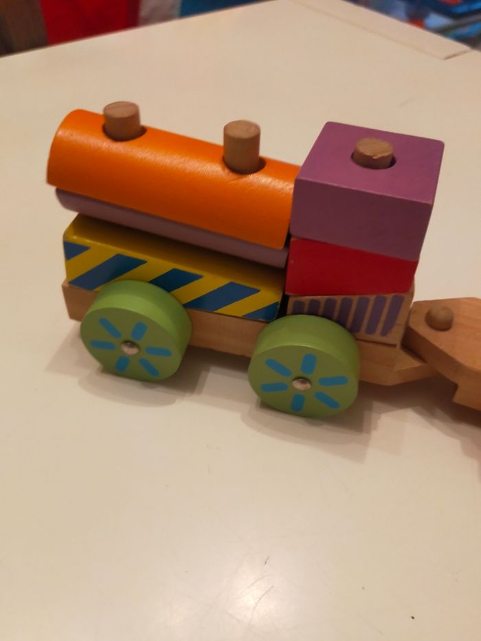 Train en bois - photo numéro 6