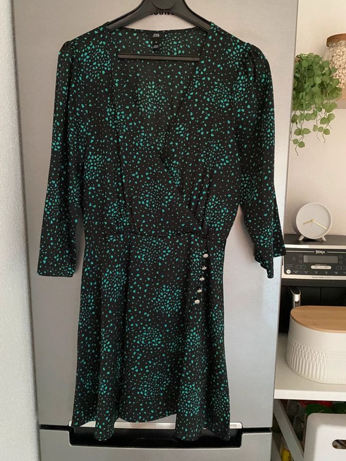 Robe satinée noir vert River Island 10 - photo numéro 5