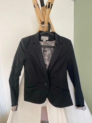 Veste de tailleur cintrée et habillée noir