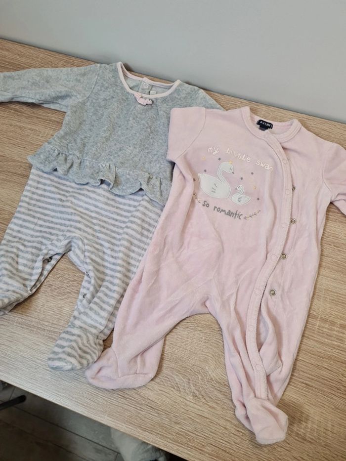 2 pyjamas 3 mois natalys et kiabi