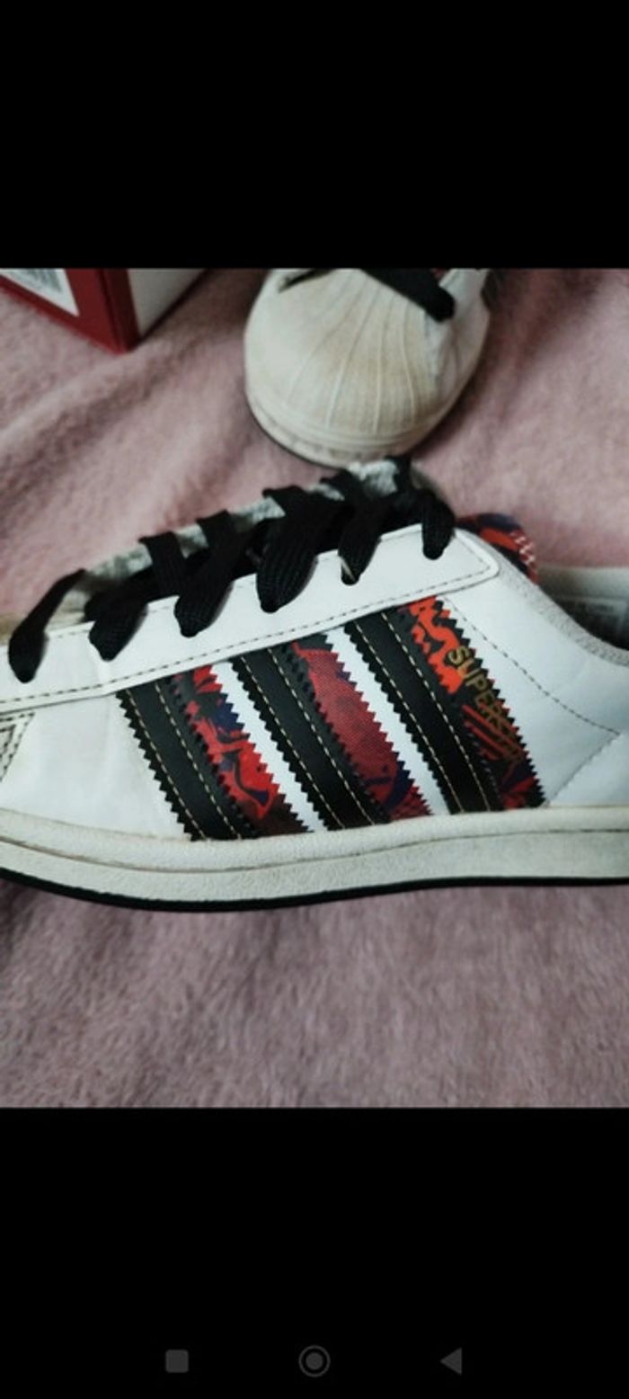 Adidas Superstar édition limitée - photo numéro 2