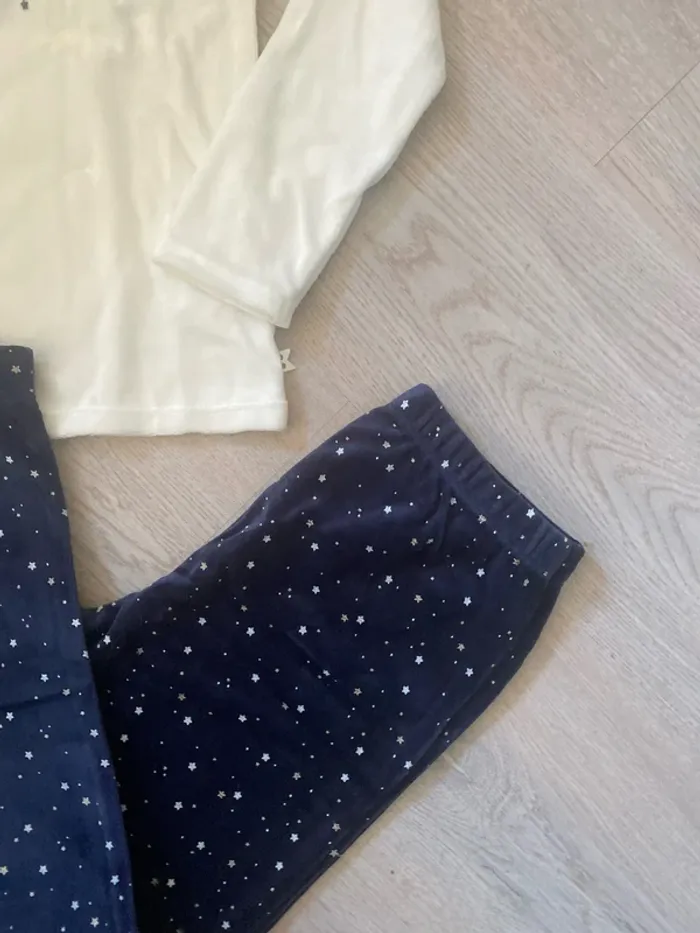 Pyjama en velours taille 8 ans Okaïdi Neuf - photo numéro 4