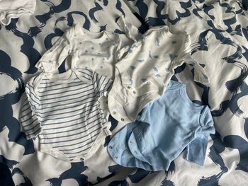 Lot 4 bodies