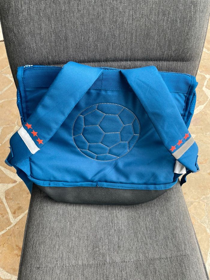 Cartable à roulettes - photo numéro 3
