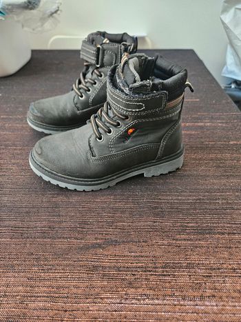 Boots Ellesse