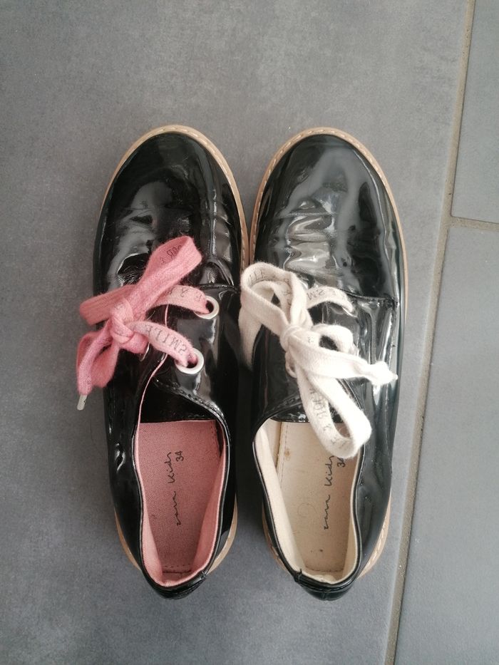 Chaussures vernies 34 - photo numéro 2