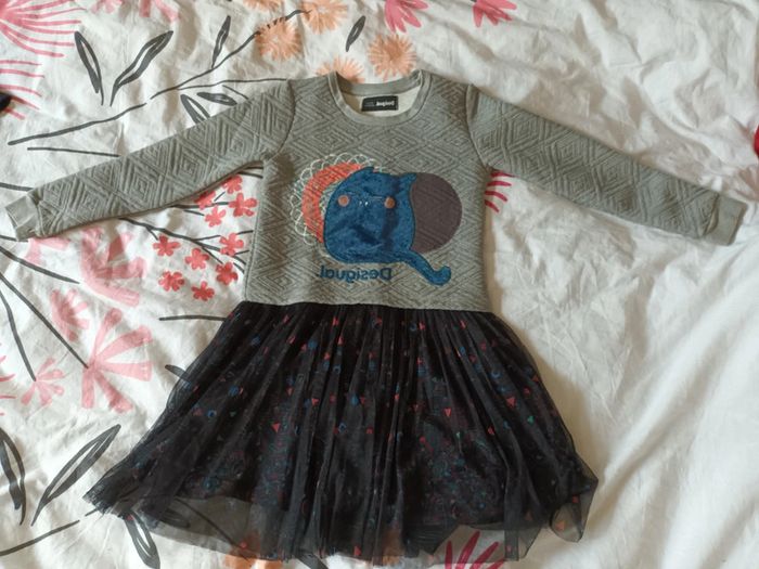 Robe desigual 7-8 ans